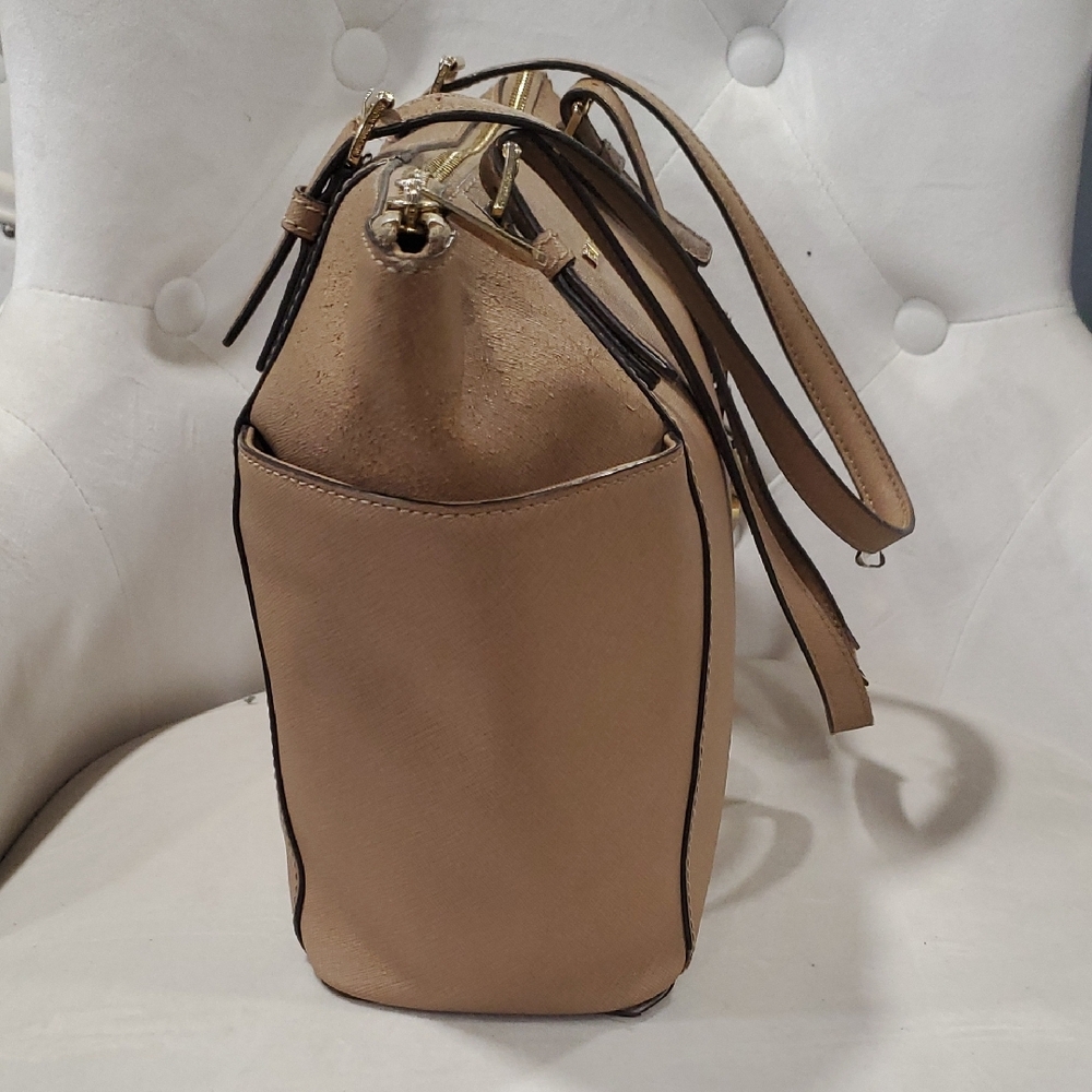 Michael Kors Tan Leather Tote with Signature Charm - Picture 7 of 12
